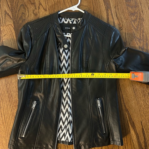 Black Rivet Black Leather Motorcycle Jacket with Quilted Shoulders - Picture 6 of 8